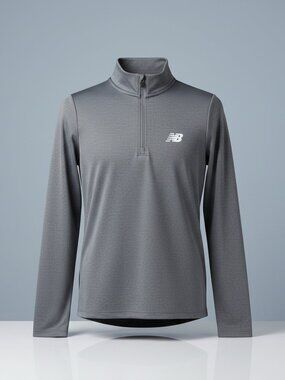 New Balance New w/out tags, athletic long sleeve quarter zip - Medium - Grey